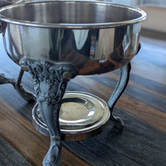 Two Silverplated Chafing Dishes. - Picture 3 of 10